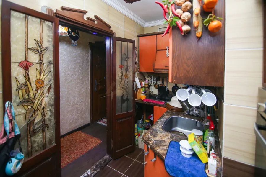 شقة للبيع 250 م السرايا (خطوات من البحر)