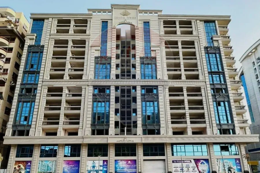 شقة للبيع 290 م سموحة (كريستال تاورز)