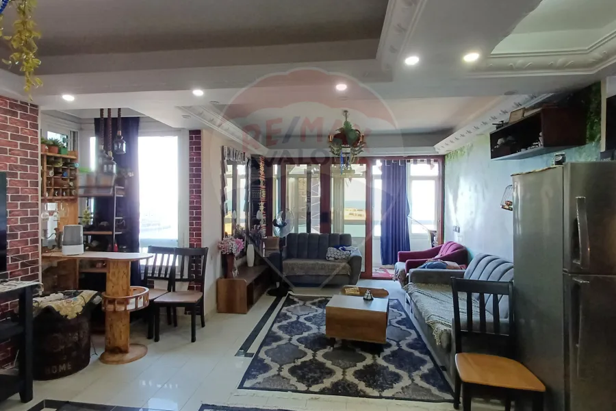 Apartment for sale 100 m Gleem (directly on the sea)