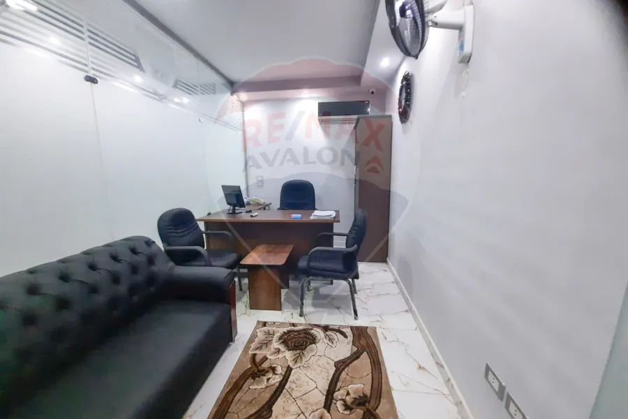 Administrative unit for sale, 130 m, Raml Station (Shakour St.)