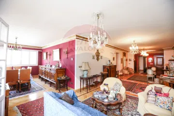 شقة للبيع 292 م الحي اللاتيني ( ش فؤاد )