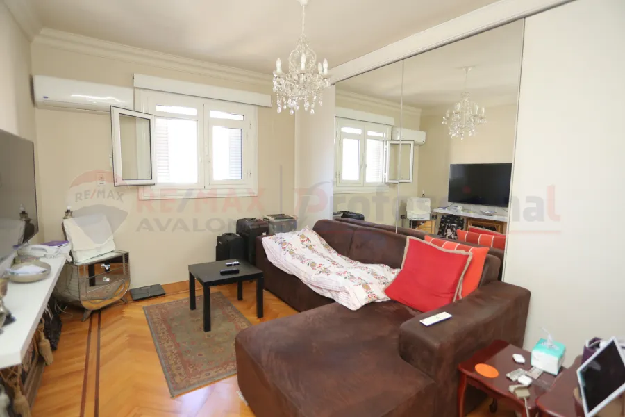 Apartment for sale 150 m Kafr Abdo (Steps from Saint Jenny Square)