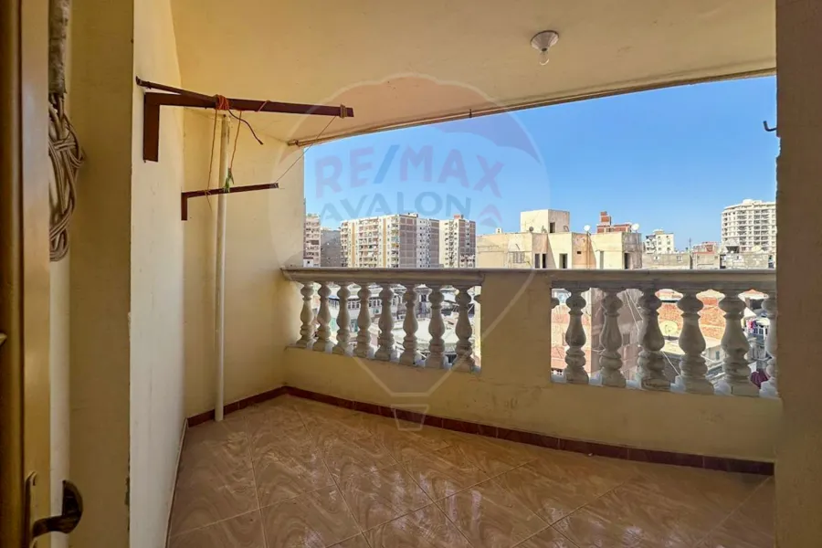 Apartment for sale 110 m Moharam Bek (Al-Muftish St. - Wabour El-Mayah Extension)