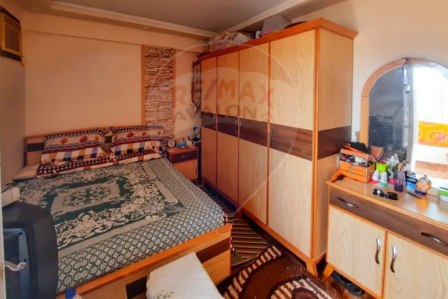 قة للبيع 90 م ميامي (خطوات من البحر)