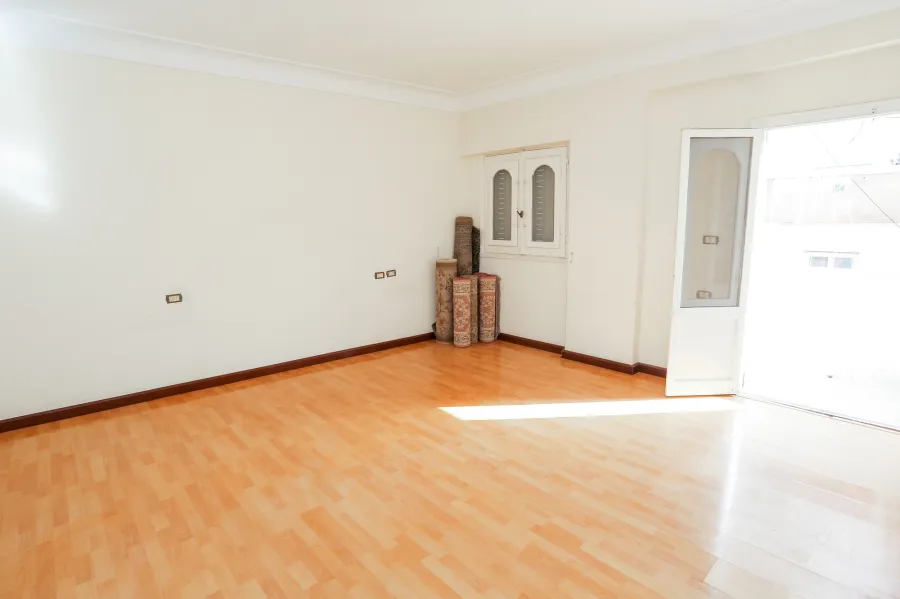 Apartment for sale 300 m Kafr abdu (In front of Kerdahy Palace