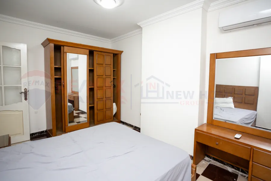 شقة للبيع 185 م وابور المياة (ش جلال الدين الدسوقي)