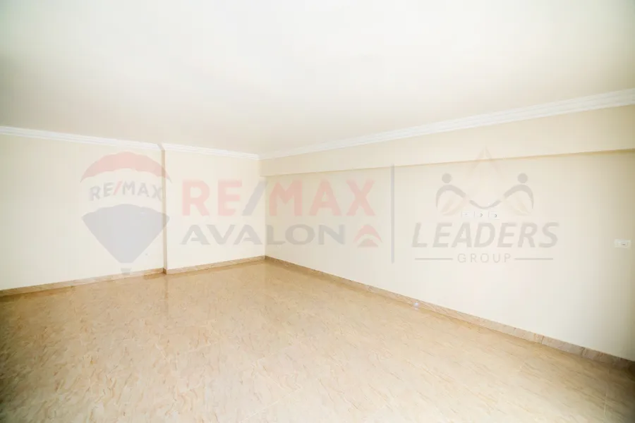 Apartment for sale 180 m Smouha (Grand View)