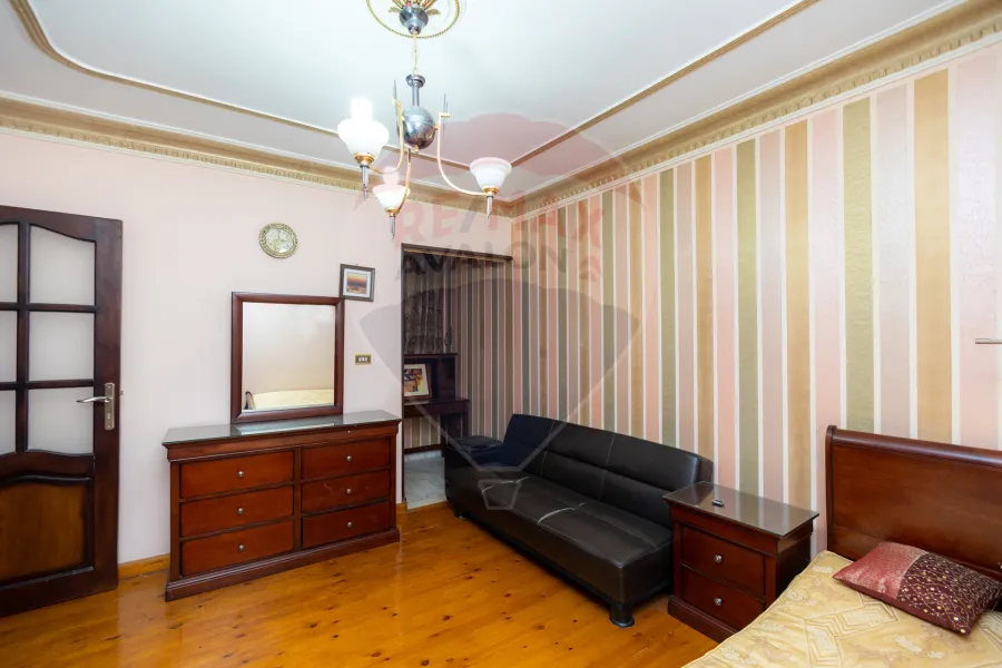 Apartment for sale 204 m gleem (Steps from Royal Jewelry Museum)