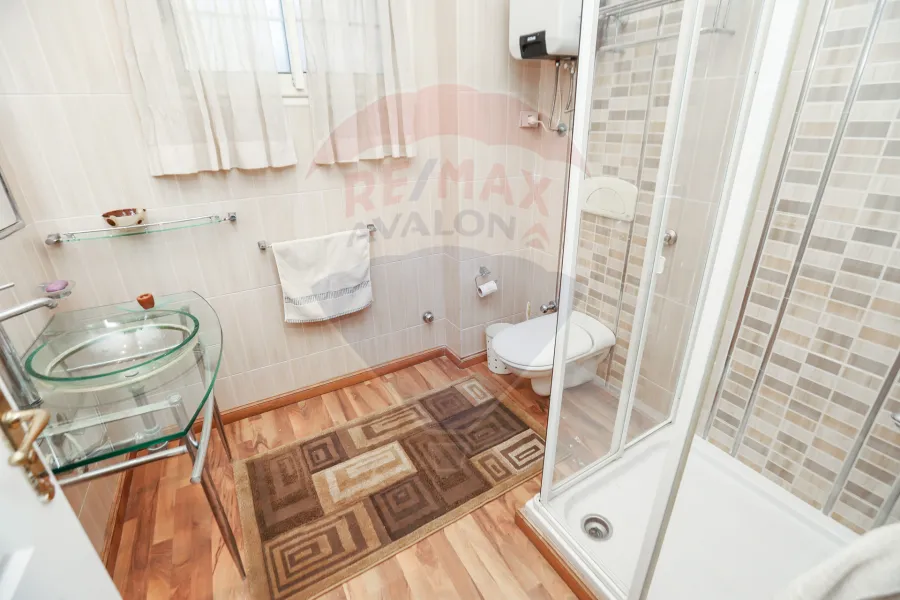 villa for sale 3,000 m King Mariout (Qusor area)