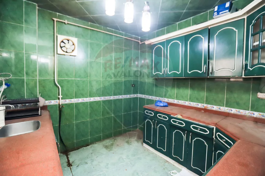 شقة للبيع 212 م العصافرة (خطوات من جمال عبد الناصر)