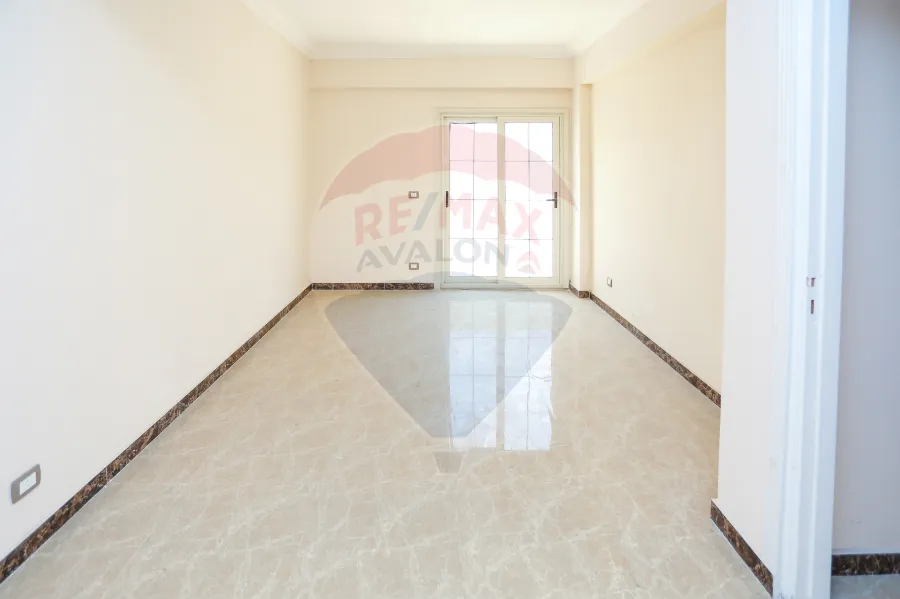 شقة دوبلكس للبيع 200 م سموحة (كوبرى 14 مايو)