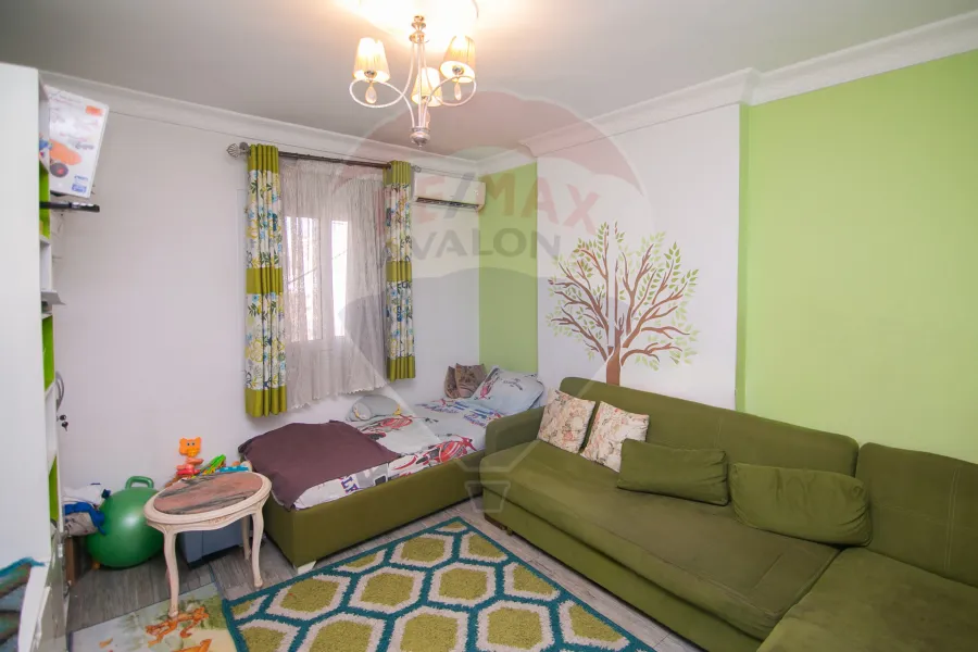 Apartment for sale 90 m Sporting (steps from the sea)