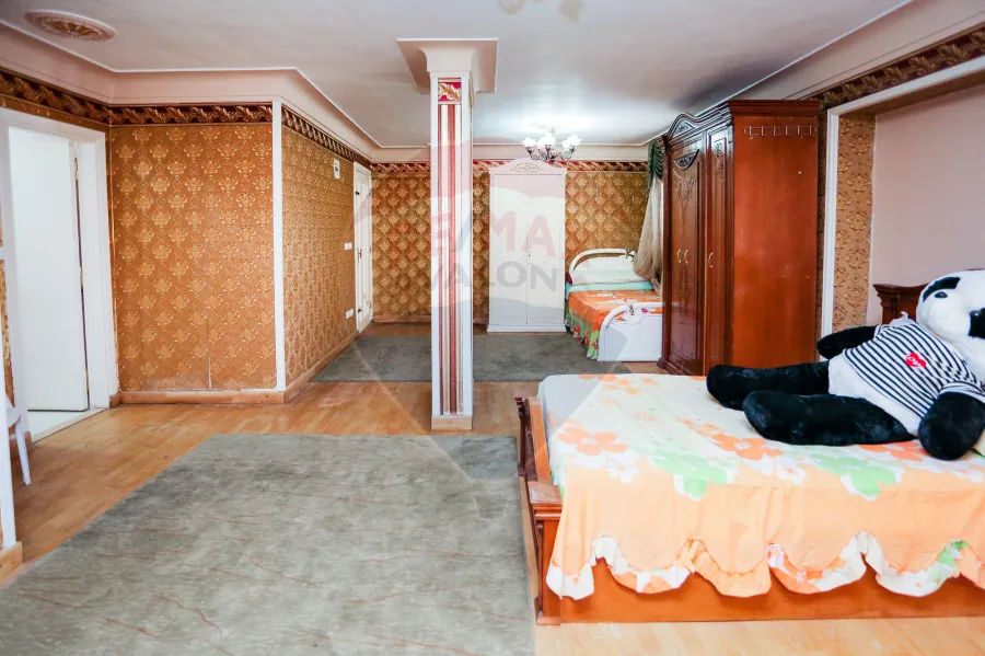 Apartment for sale 300 m Elebrahmia (Steps from Sporting club - Lajeteh St)