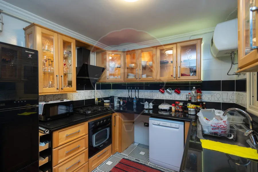 Apartment for sale 220 m Smouha (Kirosez Building)