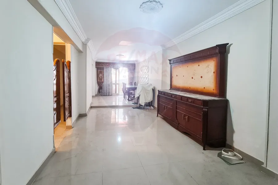 شقة للبيع 115 م سيدي بشر (ش الطفولة السعيده)