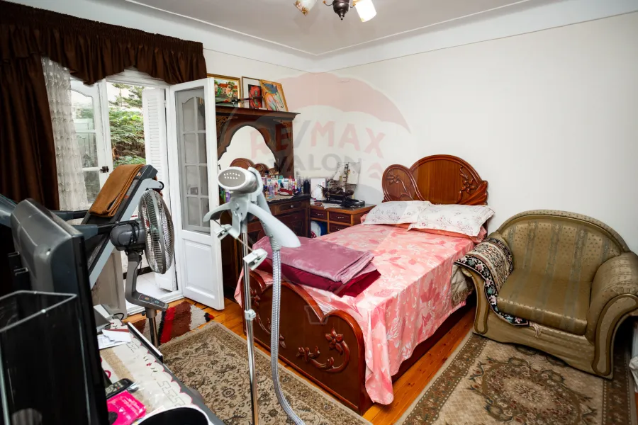 شقة للبيع 140 م سموحة (ش العريش)