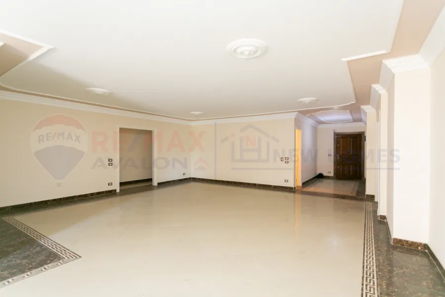 شقة للبيع 320 م  لوران (برج براند - عزيز شنوده)