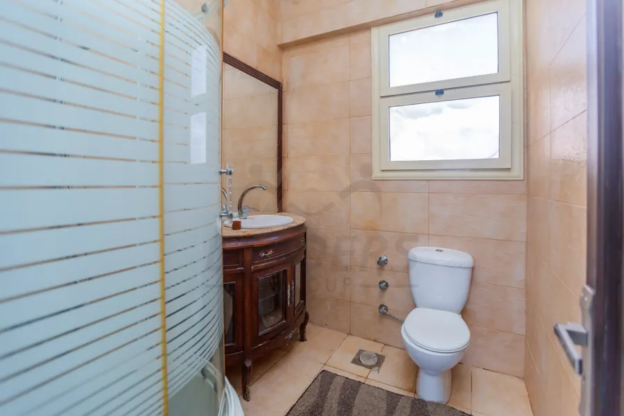 فيلا ستاند الون للايجار المفروش 1,150 م (قرية فيردنيا - الساحل)