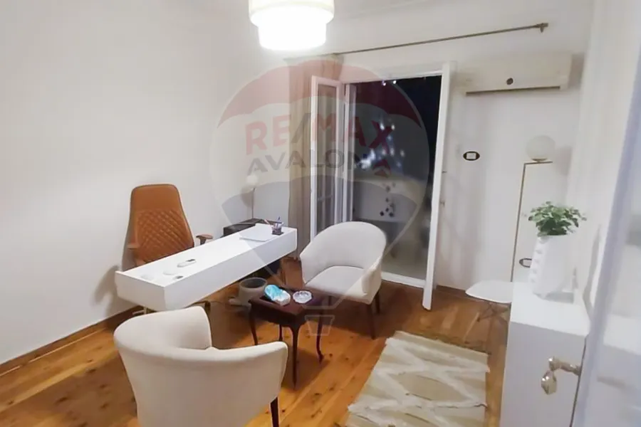 شقة للبيع 200م رشدي (ش أبو قير)