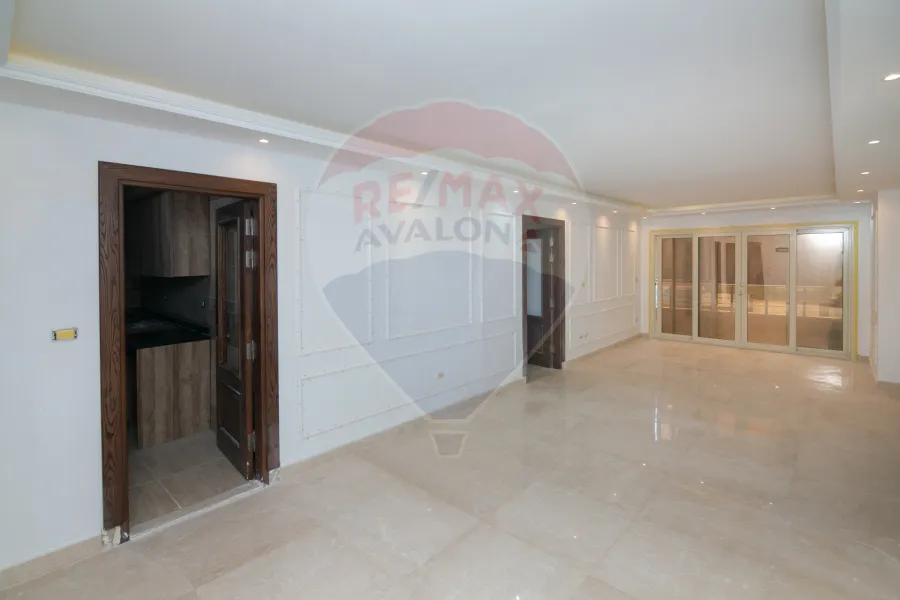 Apartment for sale 135 m El Ibrahimya (Abu Qir Main St.)