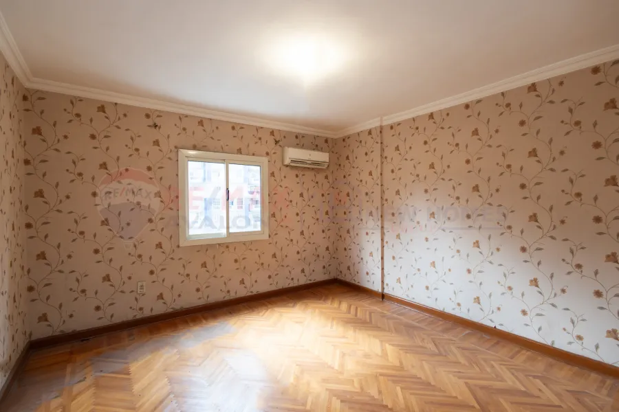 Apartment for sale 115 m Sidi Bishr (directly on the tram)