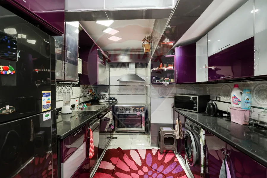 Apartment for sale 205 m Alsoyof (Mostafa Kamel St.)