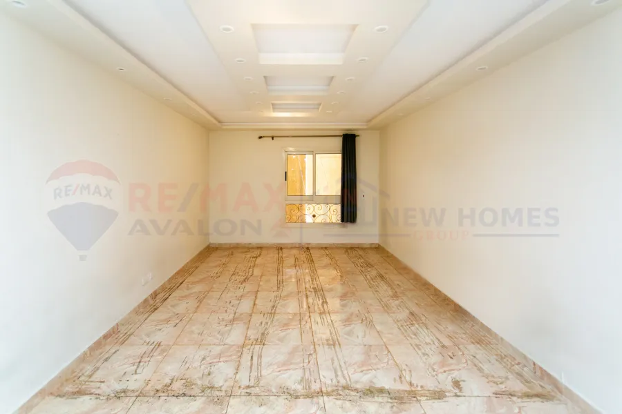 شقة للبيع 189 م سموحة (كومباوند الاتحادية)