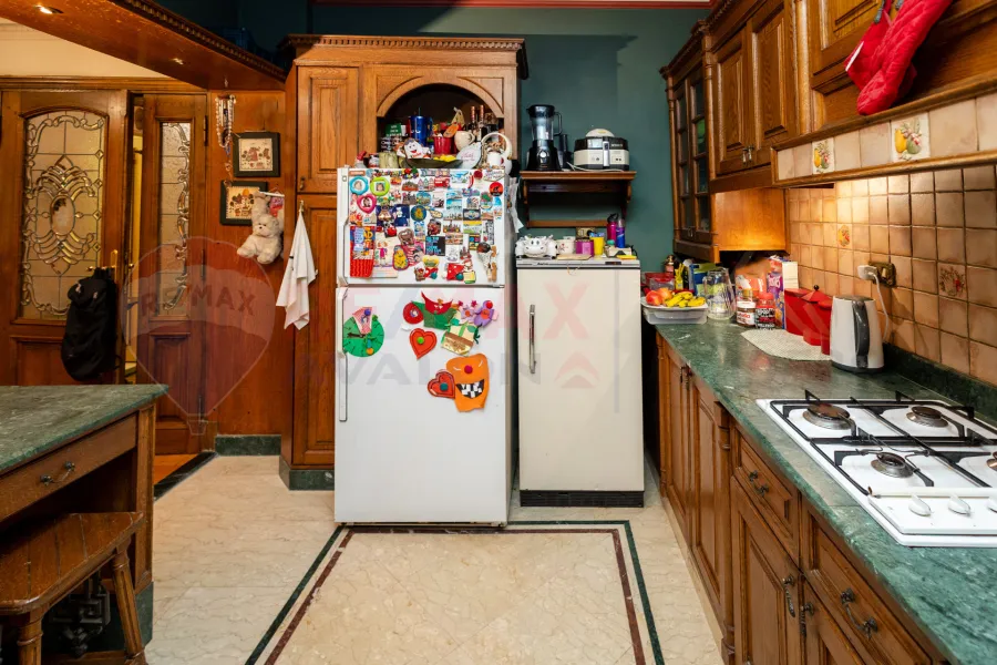 Apartment for sale 208 m Louran (Mohamed Ezz Al Arab St.)