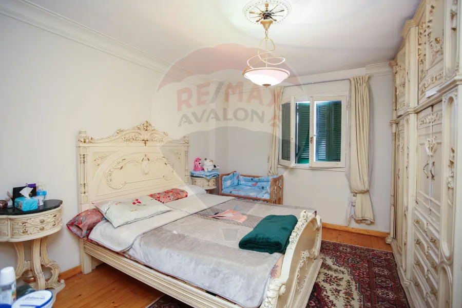 r sale 175 m Kafr Abdo (Mohamed Safwat St)