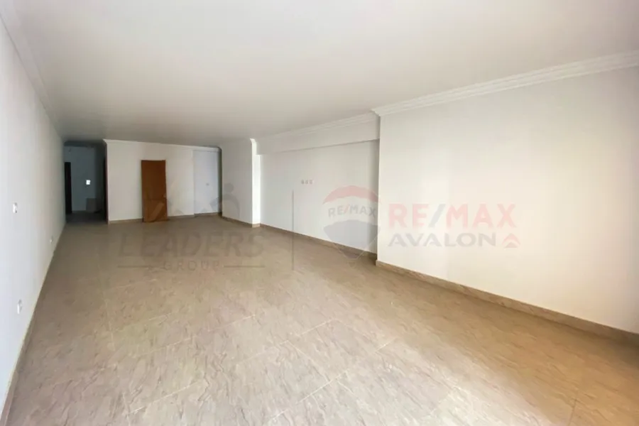 شقة للايجار 202 م سموحه (جراند فيو)