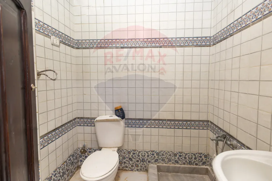 Apartment for sale 150 m Stanly (2nd from the sea Behind McDonald's)