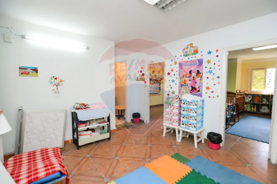 Administrative Unit for rent 370 m Louran (El Eqbal Directly on The Teram)