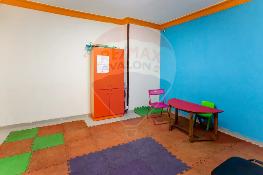 Administrative office for sale 115 m Muharram Bey (Zein El Abidin Street - directly on the tram)