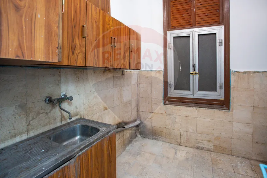 Apartment for sale 130 m net sporting (on the sea)