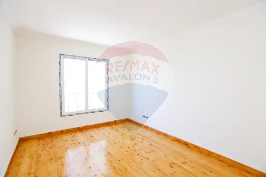 Apartment For Sale 210 m Sidi Bishr