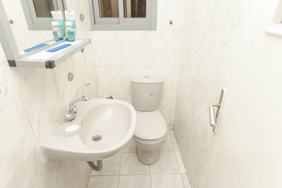 شقة للبيع 160م  ميامي (ش أبو العرب)،