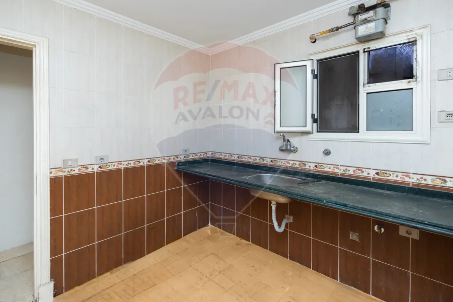 Apartment for sale 132 m Smouha (Fayrouza Compound)