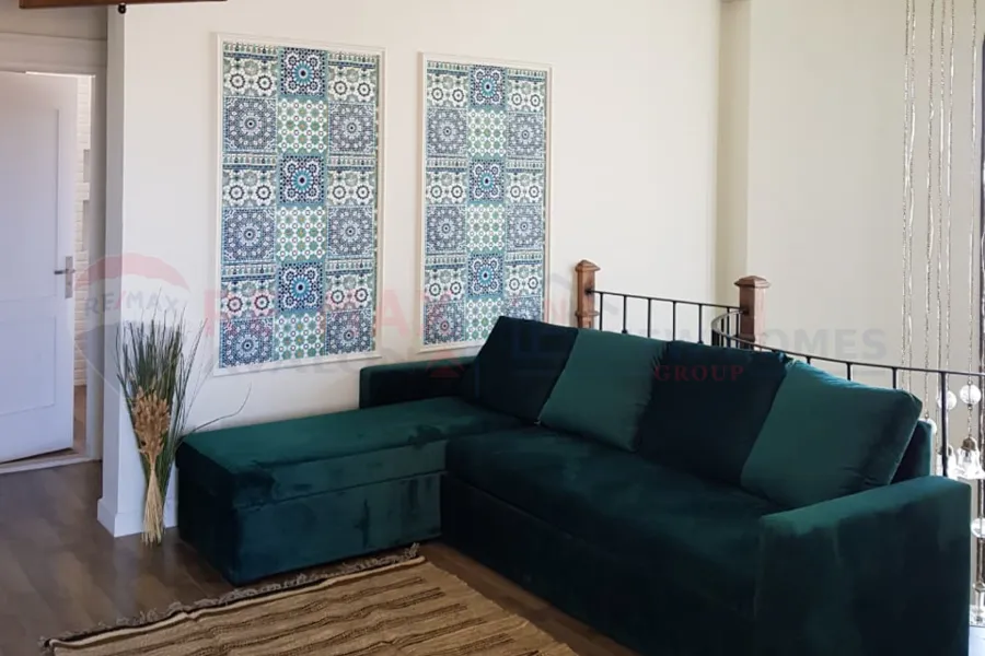 Furnished villa for rent 900 m King Mariout (King Heights compound)