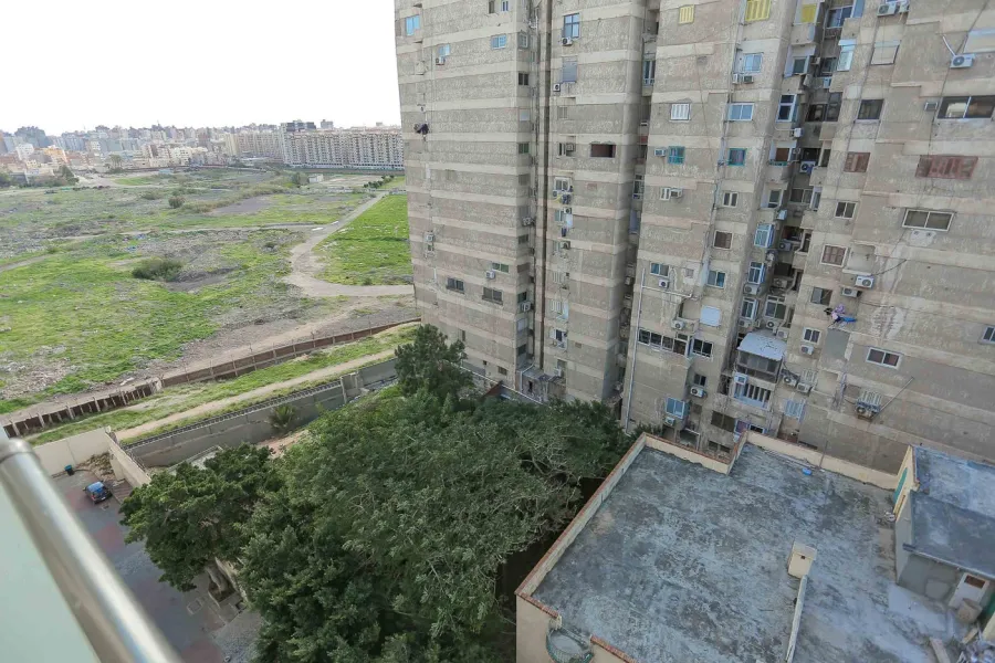 شقة للبيع 270م كفر عبده ش معروف الرصافي (كومباوند كفر عبده ريزيدينس)