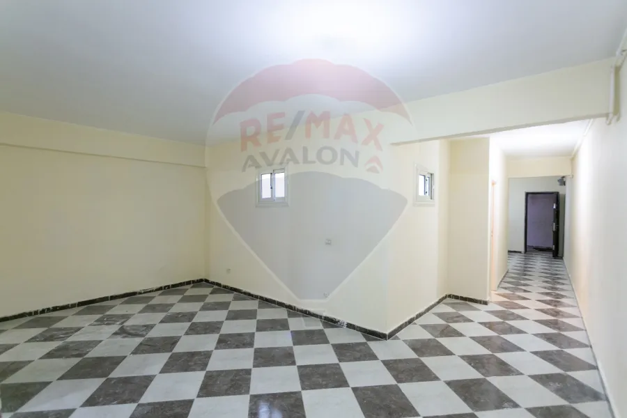 شقة 160 م + رووف 160 م للبيع فلمنج (ش مصطفي كامل)