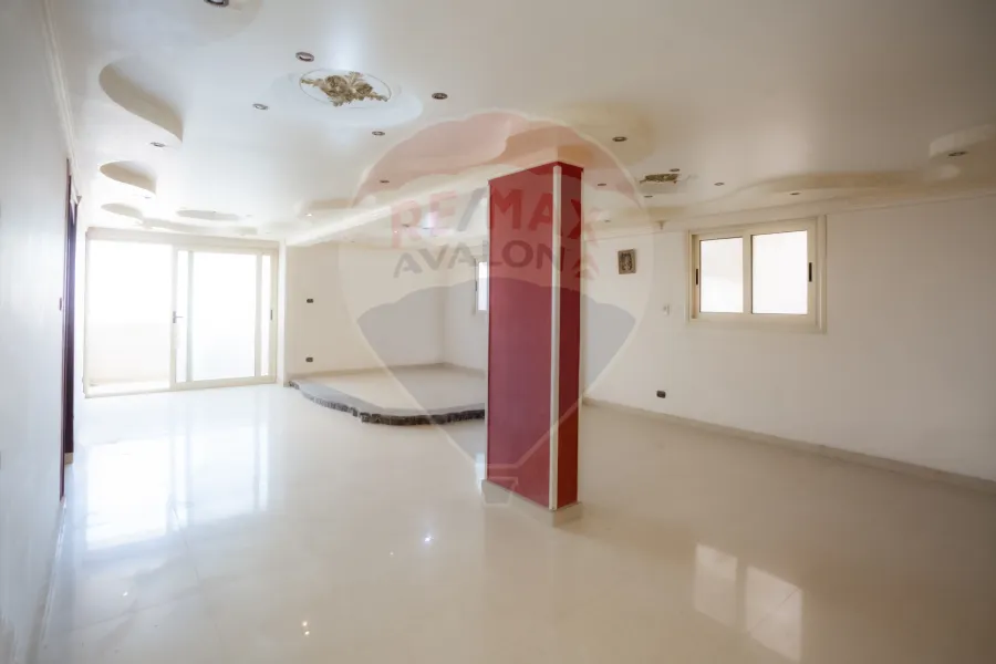 Apartment for sale 200 m Smouha (Hilton St.)