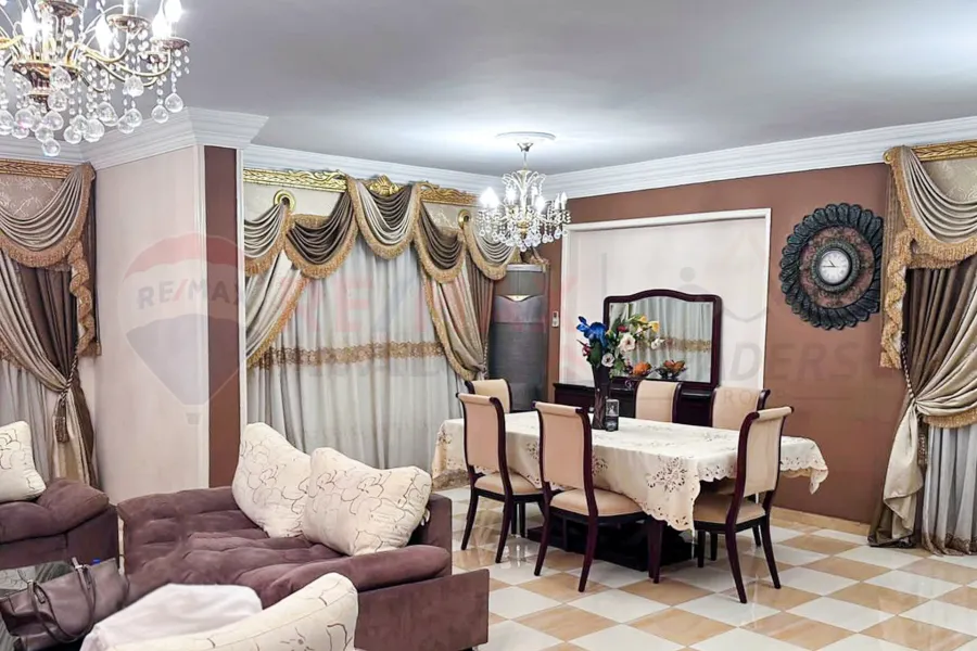 شقة للبيع 208 م رشدى (متفرع من ش أبو قير)