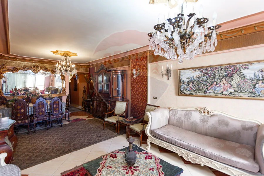 شقة للايجار المفروش 176 م ستانلي (ش عبد الحميد العبادي)