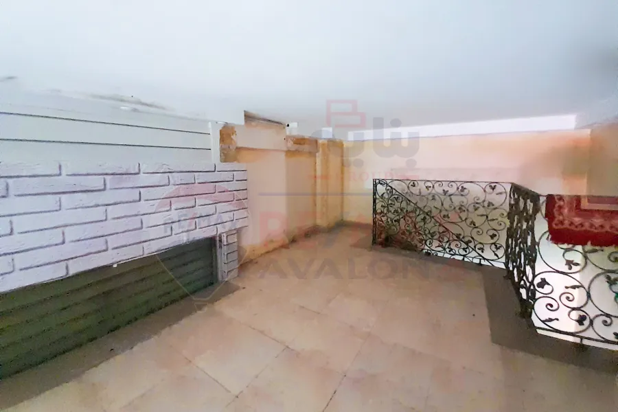 Shop + attics for rent 65 m Smouha (311 st.)