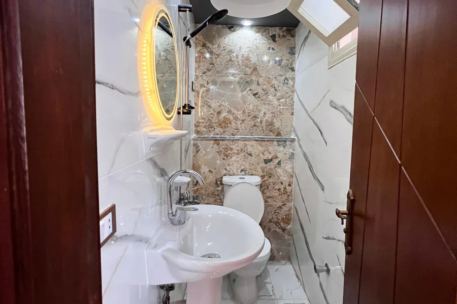 فيلا توين هاوس للبيع (بيرلا مارينا) 150 م