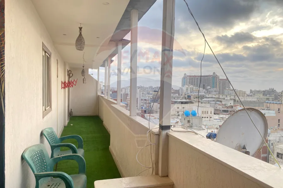 شقة للبيع 191 م لوران (متفرع من ش أبو قير)