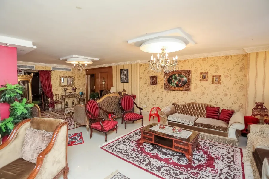 Apartment for sale 380m Roushdi(Branched from Tram)