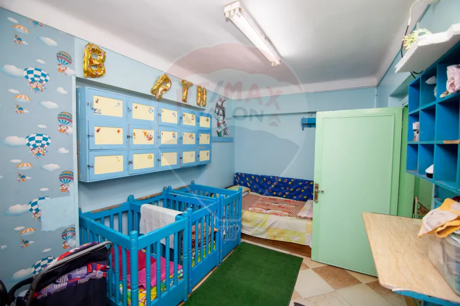 Administrative unit for sale 150 m Zizinia (Ibrahim Al-Attar St.)