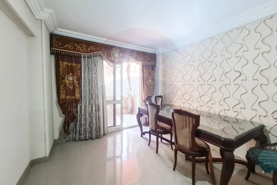 شقة للبيع 115 م سيدي بشر (ش الطفولة السعيده)