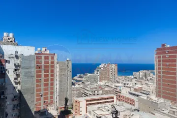 شقة للإيجار 140 م كليوباترا ( خطوات من البحر )